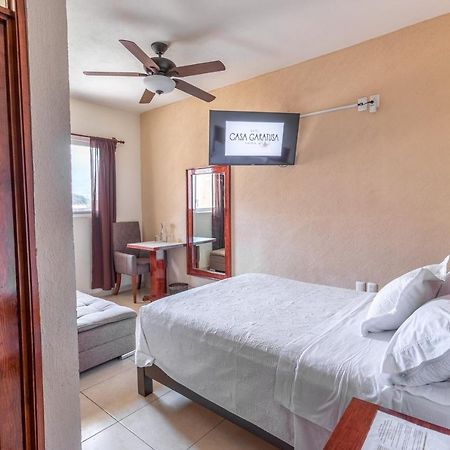 Hotel Casa Garatusa Yuriria Екстер'єр фото