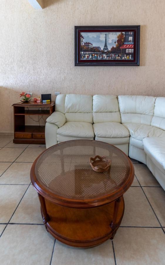 Hotel Casa Garatusa Yuriria Екстер'єр фото